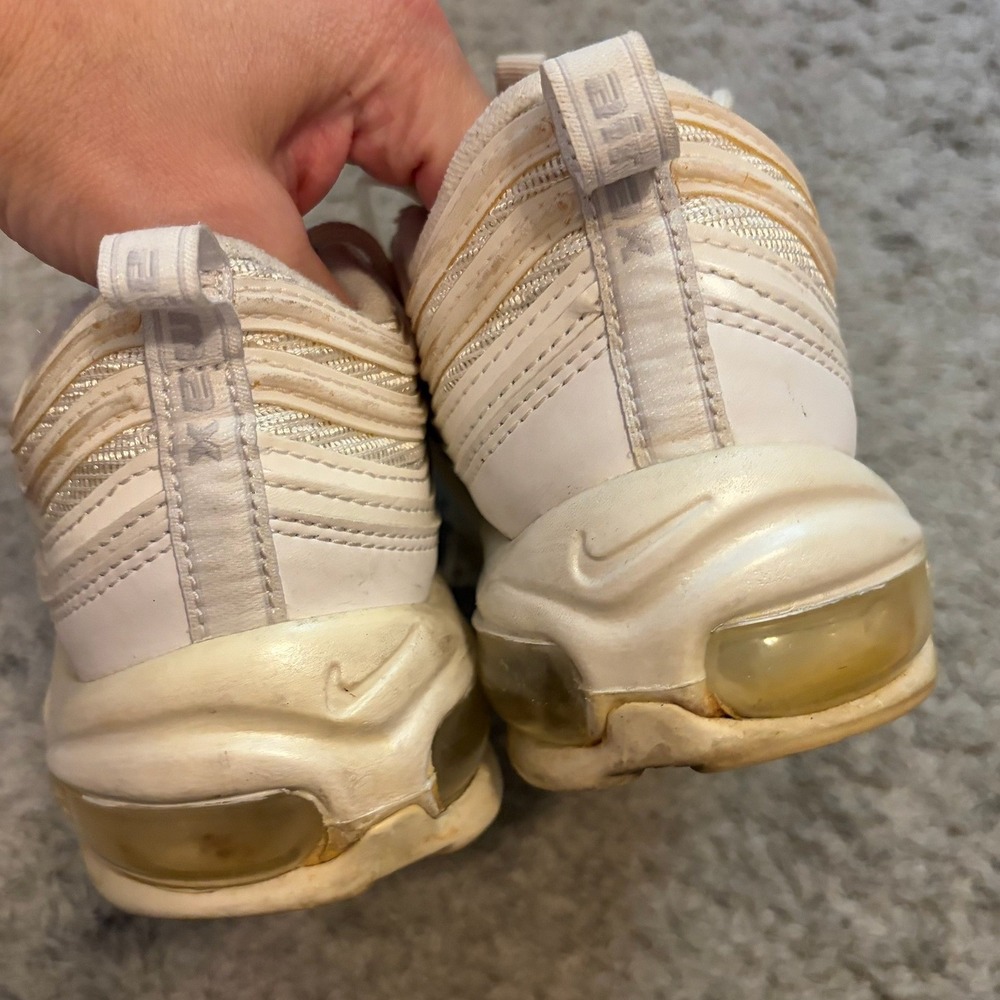 Nike Air Max 97 Womens Triple White Sail Sneakers SIZE 8 - Picture 7 of 8